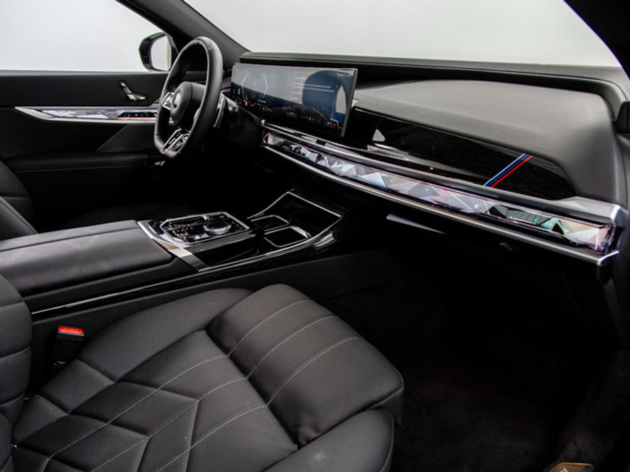 BMW Serie 7 740d xdrive 220 kw (299 cv)  2025 Diésel - Foto 9