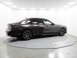 BMW Serie 7 740d xdrive 220 kw (299 cv)  2025 Diésel - Foto 21