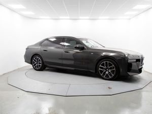 BMW Serie 7 740d xdrive 220 kw (299 cv)  2025 Diésel - Foto 25