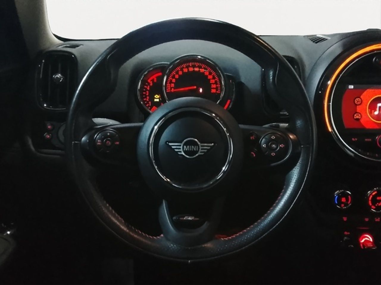 MINI Countryman one d 85 kw (116 cv)  2018 Diésel - Foto 13