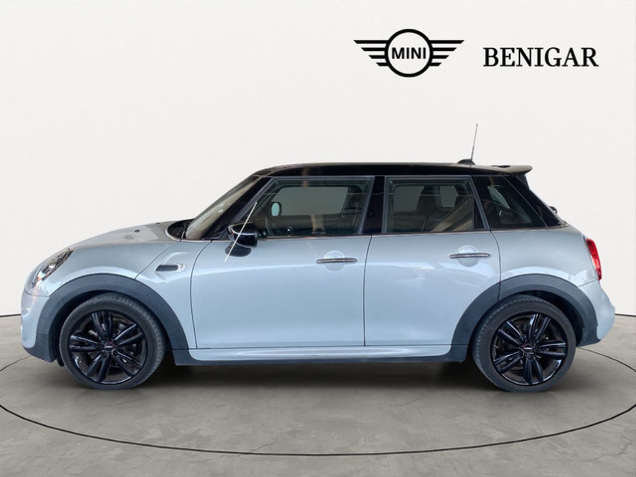 MINI Cooper 100 kw (136 cv)  2020 Gasolina - Foto 4