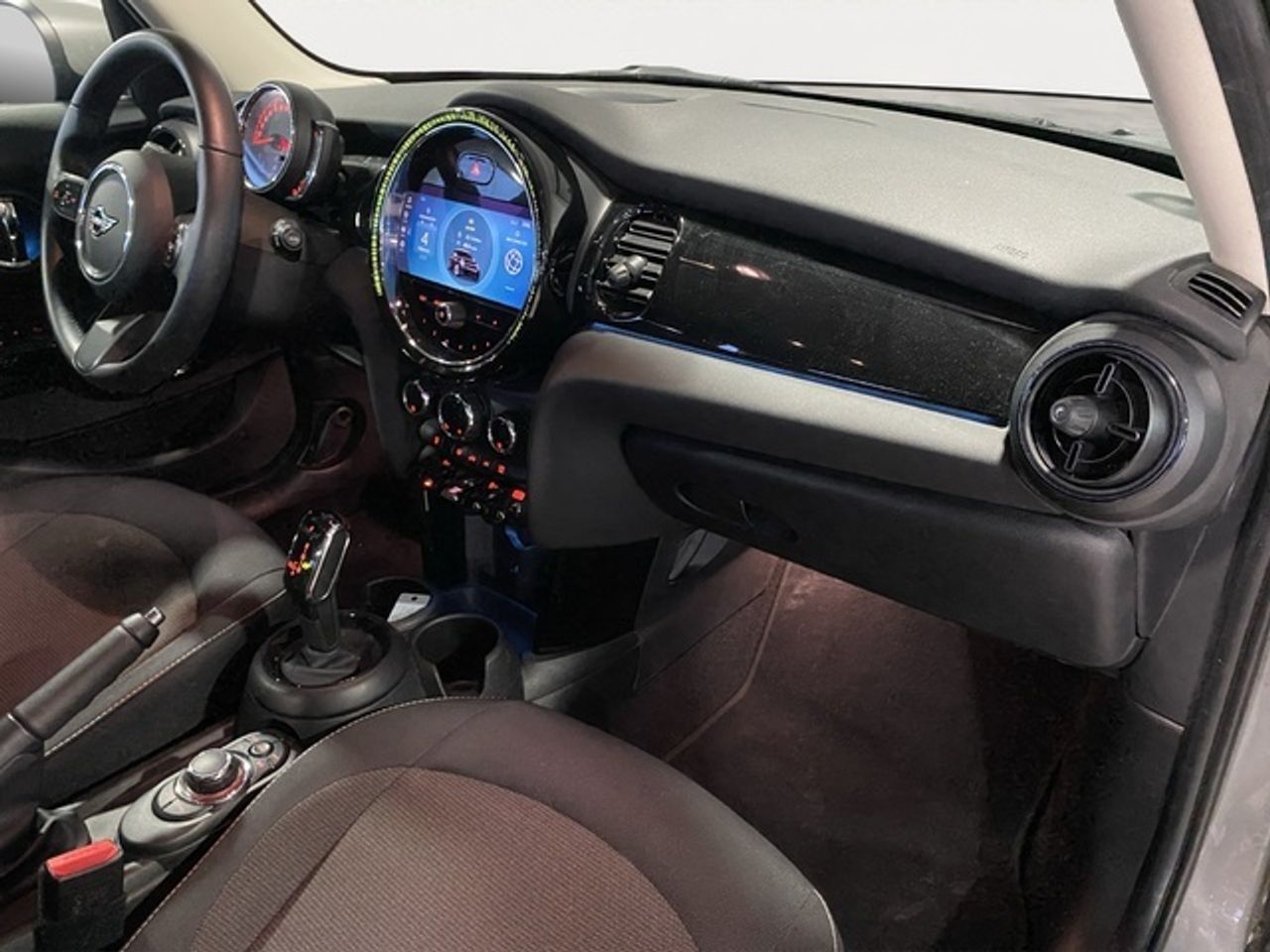 MINI Cooper 100 kw (136 cv)  2022 Gasolina - Foto 9