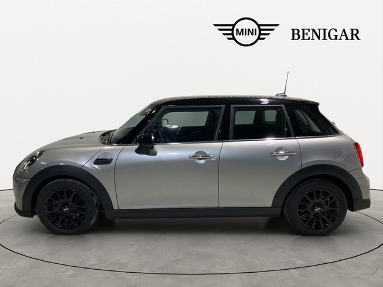 MINI Cooper 100 kw (136 cv)  2024 Gasolina - Foto 4