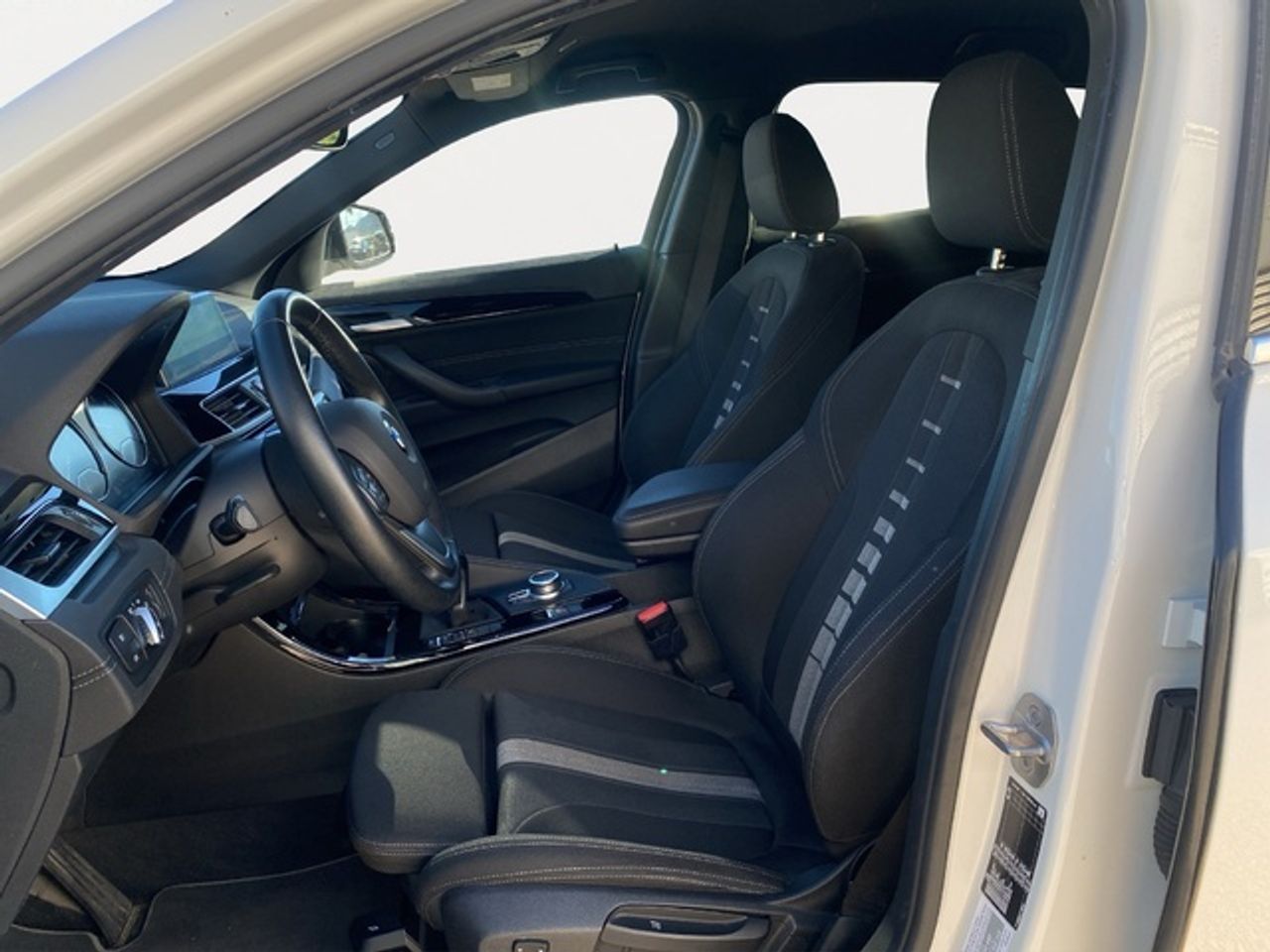 BMW X2 sdrive18d business 110 kw (150 cv)  2022 Diésel - Foto 12