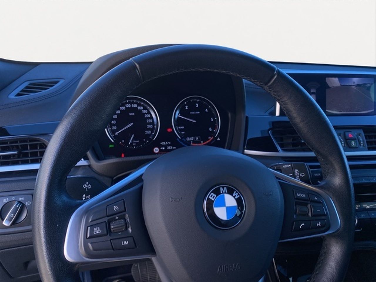 BMW X2 sdrive18d business 110 kw (150 cv)  2022 Diésel - Foto 14