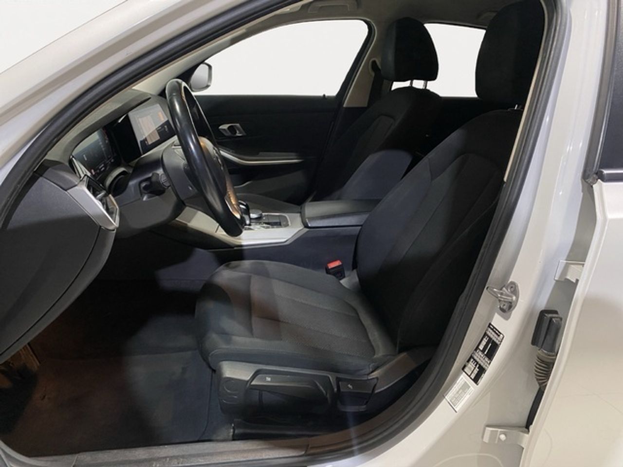 BMW Serie 3 320d 140 kw (190 cv)  2022 Diésel - Foto 12