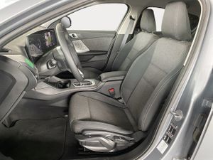 BMW Serie 1 120d 120 kw (163 cv)  2025 Diésel - Foto 21