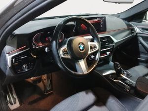 BMW Serie 5 520d 140 kw (190 cv)  2022 Diésel - Foto 21