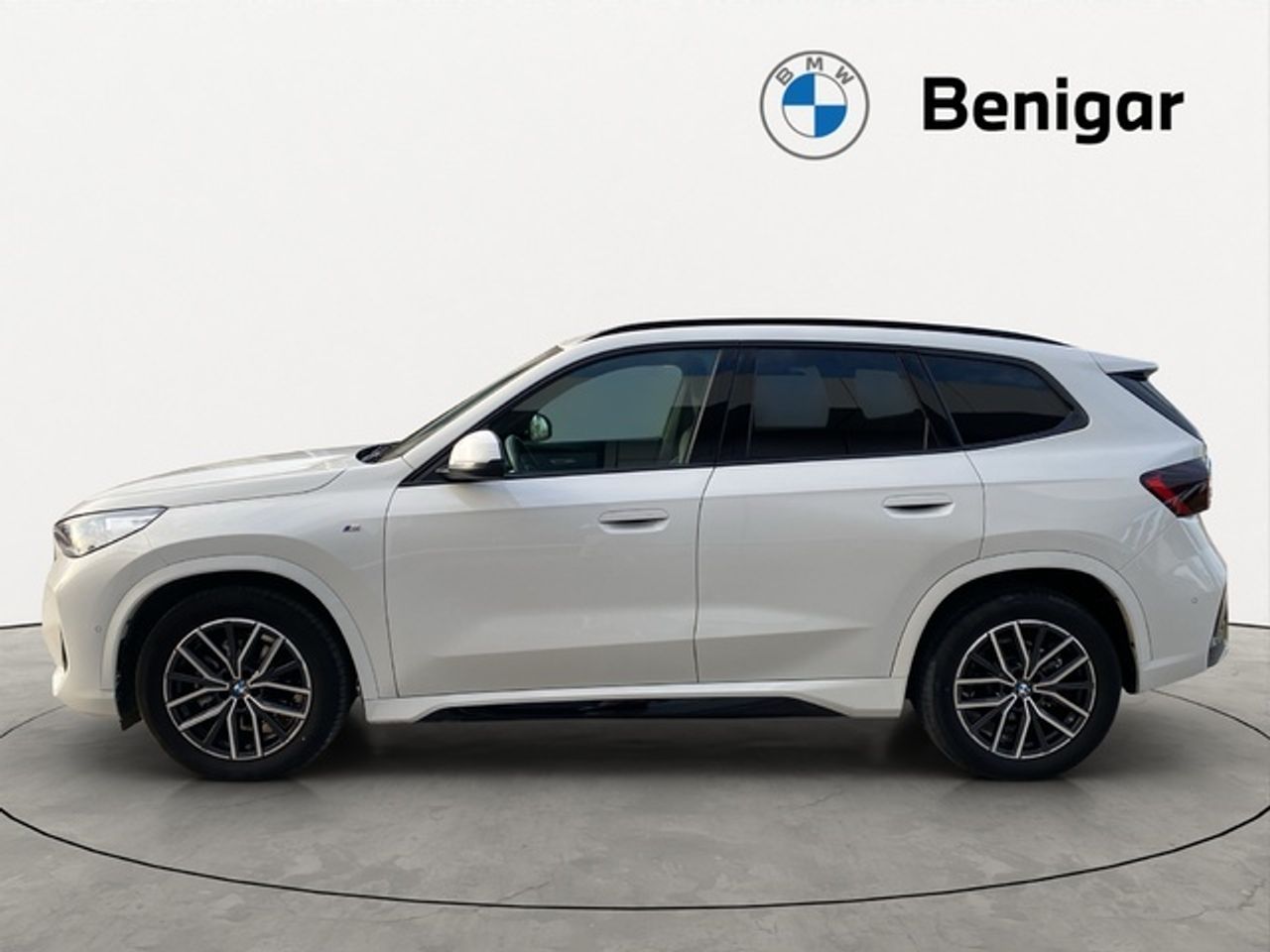 BMW X1 sdrive18d 110 kw (150 cv)  2025 Diésel - Foto 4