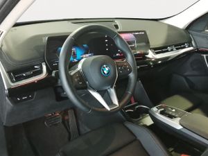 BMW iX1 xdrive30 230 kw (313 cv)  2025 Eléctrico - Foto 21