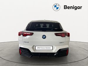 BMW iX2 xdrive30 230 kw (313 cv)  2025 Eléctrico - Foto 9