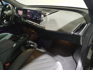 BMW iX xdrive45 300 kw (408 cv)  2025 Eléctrico - Foto 15