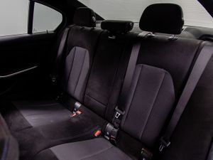 BMW Serie 3 318d 110 kw (150 cv)  2025 Diésel - Foto 17