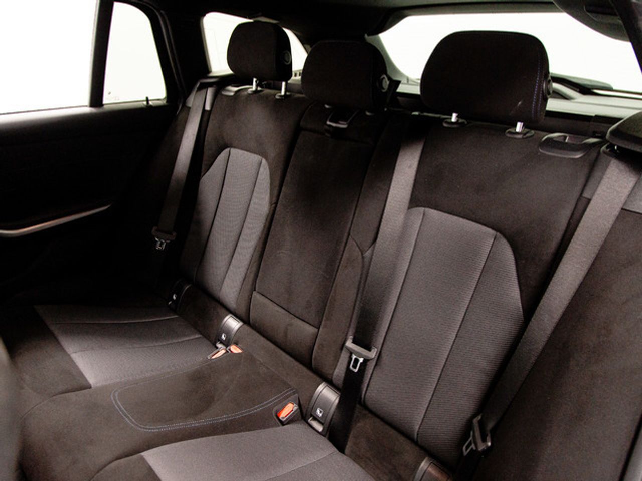 BMW Serie 3 320d touring 140 kw (190 cv)  2025 Diésel - Foto 10