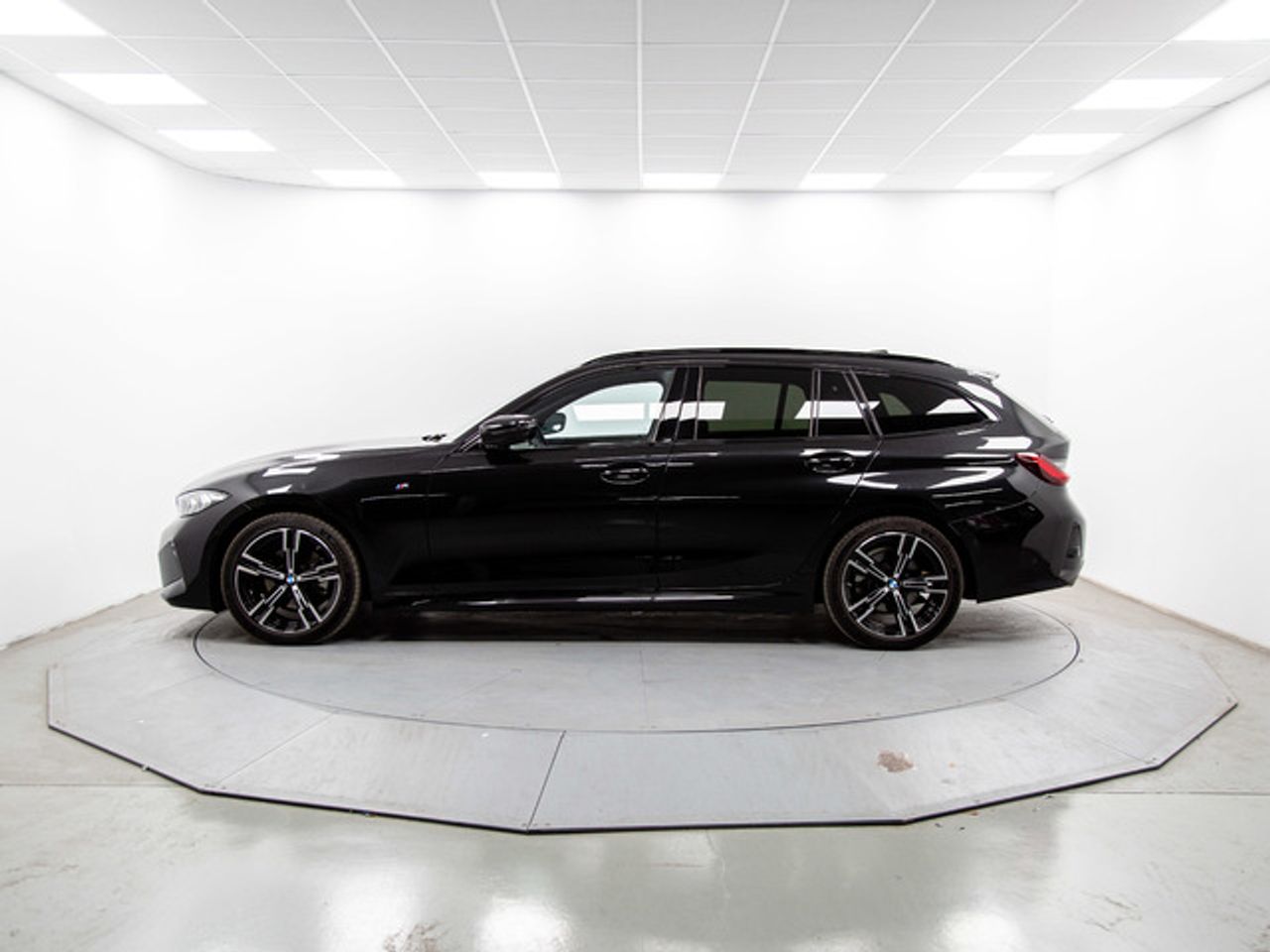 BMW Serie 3 320d touring 140 kw (190 cv)  2025 Diésel - Foto 4