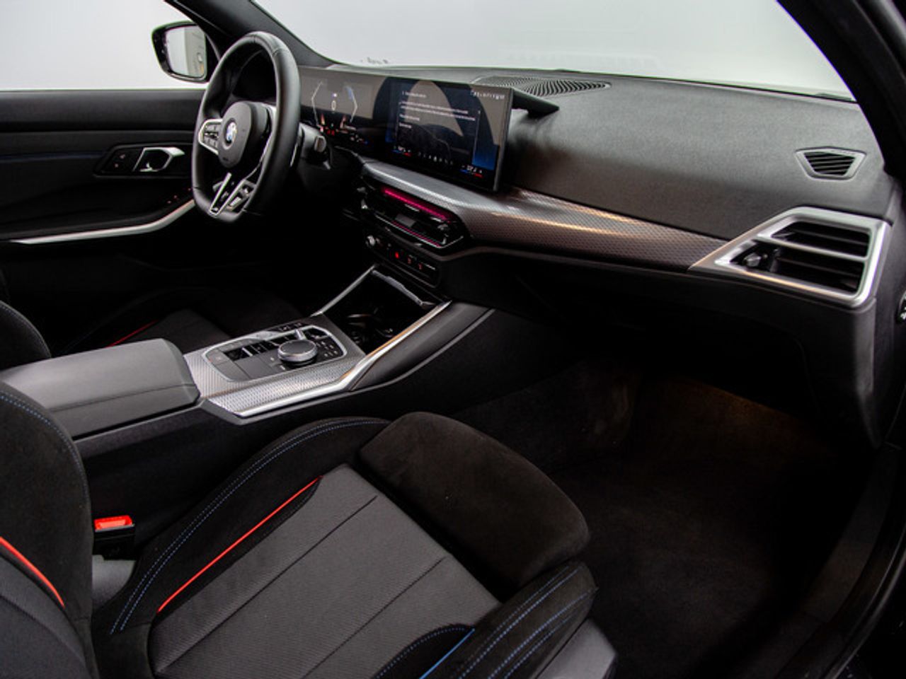 BMW Serie 3 320d touring 140 kw (190 cv)  2025 Diésel - Foto 9