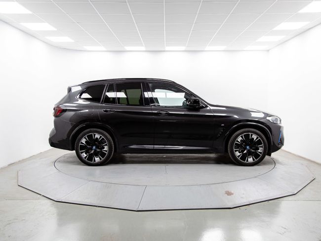 BMW iX3 80 kwh m sport 210 kw (286 cv)