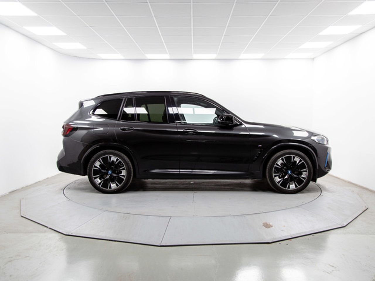 BMW iX3 80 kwh m sport 210 kw (286 cv)  2023 Eléctrico - Foto 13