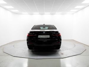 BMW Serie 7 730d xdrive 210 kw (286 cv)  2022 Diésel - Foto 9