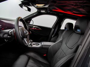 BMW XM 50e 350 kw (476 cv)  2026 Híbrido (Gasolina) - Foto 29