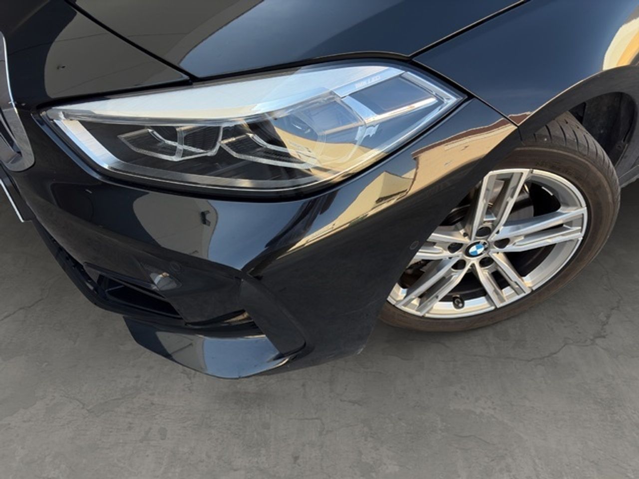 BMW Serie 1 118i 103 kw (140 cv)  2022 Gasolina - Foto 7
