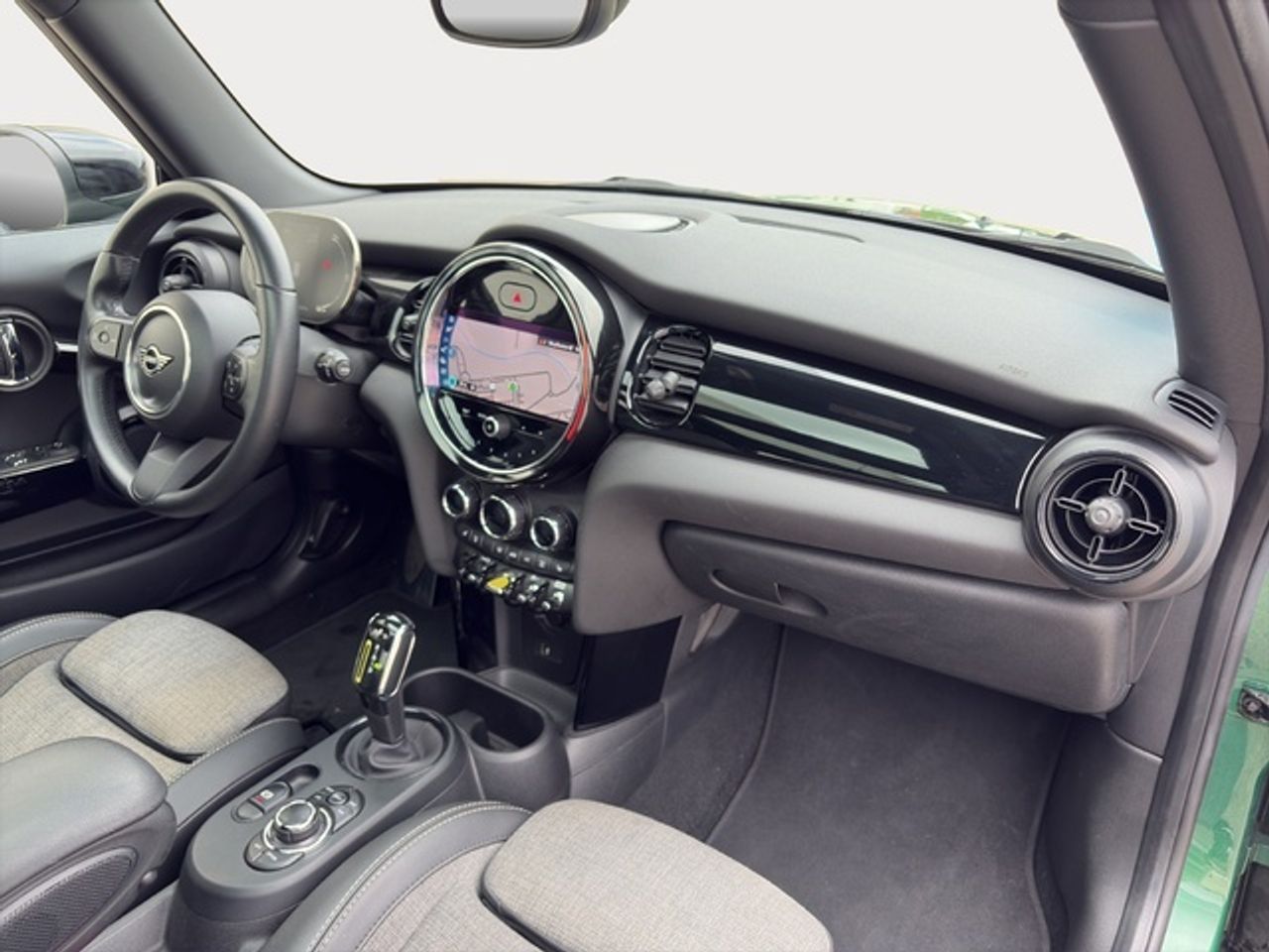 MINI Cooper se 135 kw (184 cv)  2022 Eléctrico - Foto 9