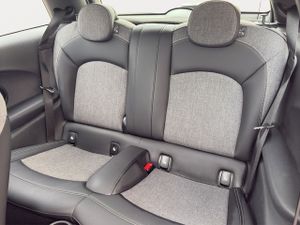MINI Cooper se 135 kw (184 cv)  2022 Eléctrico - Foto 17