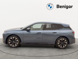 BMW iX xdrive60 400 kw (544 cv)  2025 Eléctrico - Foto 5