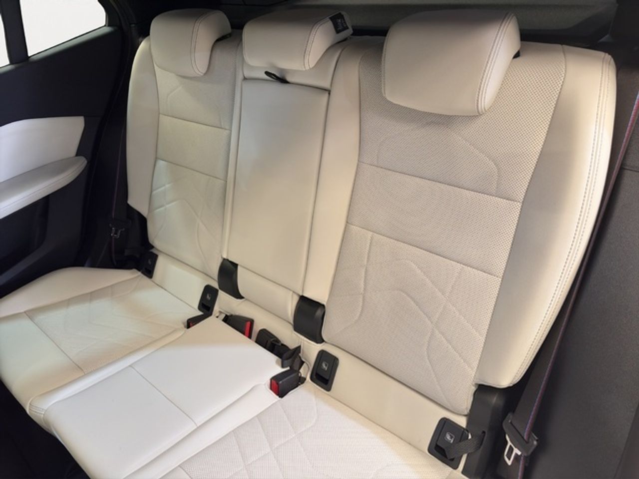 BMW X2 sdrive18d 110 kw (150 cv)  2026 Diésel - Foto 10
