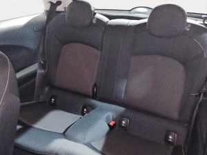 MINI Cooper one d 70 kw (95 cv)  2020 Diésel - Foto 17