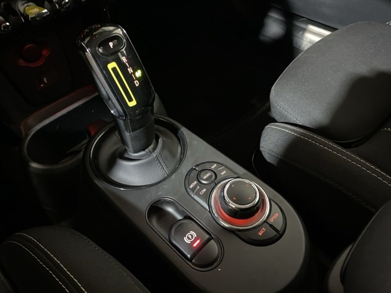 MINI Cooper se 135 kw (184 cv)  2022 Eléctrico - Foto 16