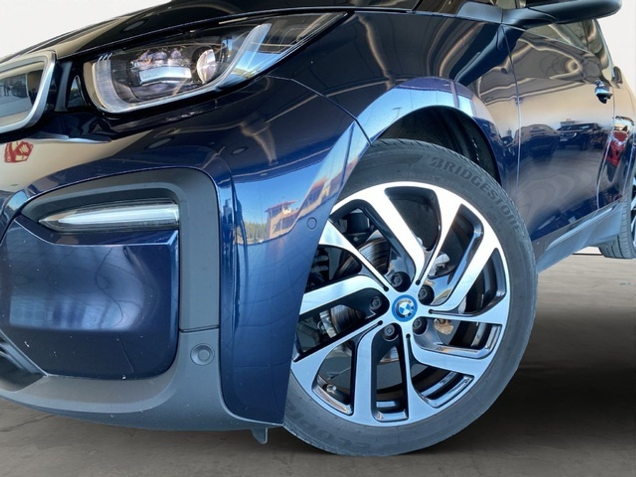 BMW i3 120ah 125 kw (170 cv)  2022 Eléctrico - Foto 7