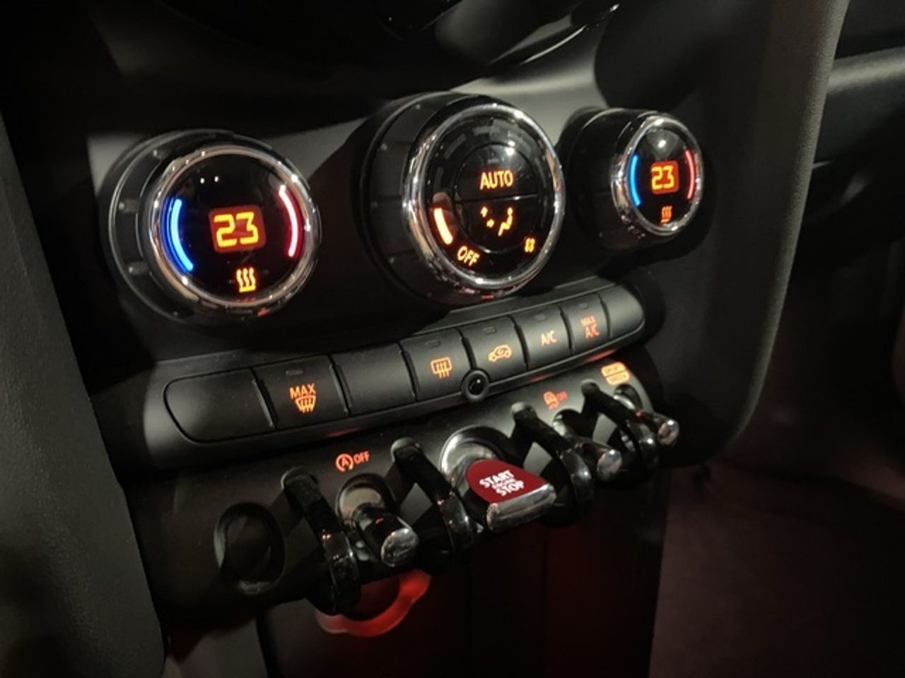 MINI Cooper 100 kw (136 cv)  2021 Gasolina - Foto 16
