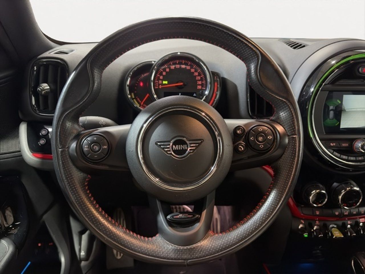 MINI Countryman cooper s e all4 165 kw (224 cv)  2019 Híbrido (Gasolina) - Foto 14