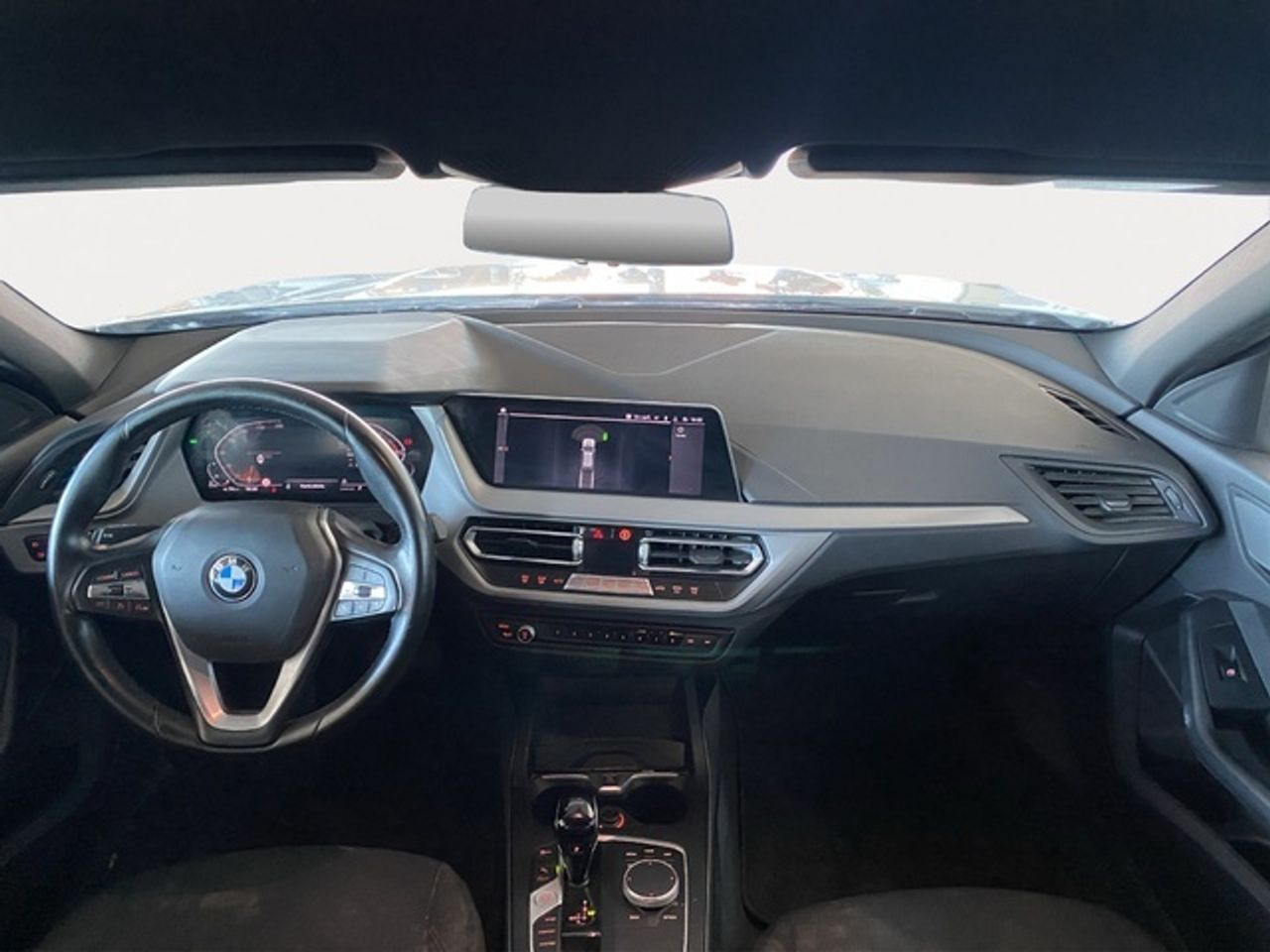 BMW Serie 1 118d business 110 kw (150 cv)  2021 Diésel - Foto 8