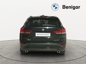 BMW X1 sdrive18d 110 kw (150 cv)  2021 Diésel - Foto 9
