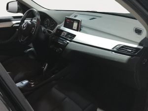 BMW X1 sdrive18d 110 kw (150 cv)  2021 Diésel - Foto 15