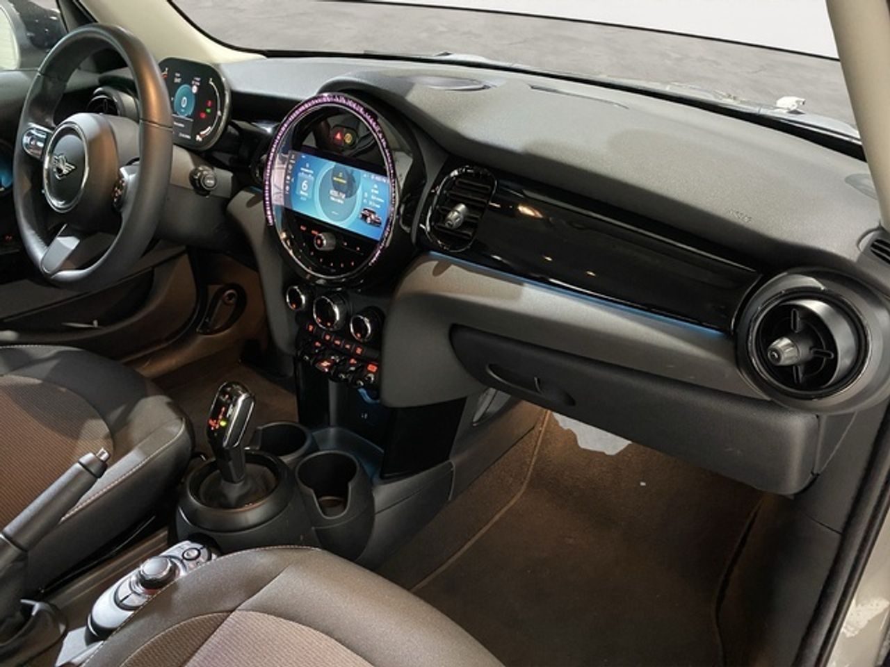 MINI Cooper 100 kw (136 cv)  2024 Gasolina - Foto 9