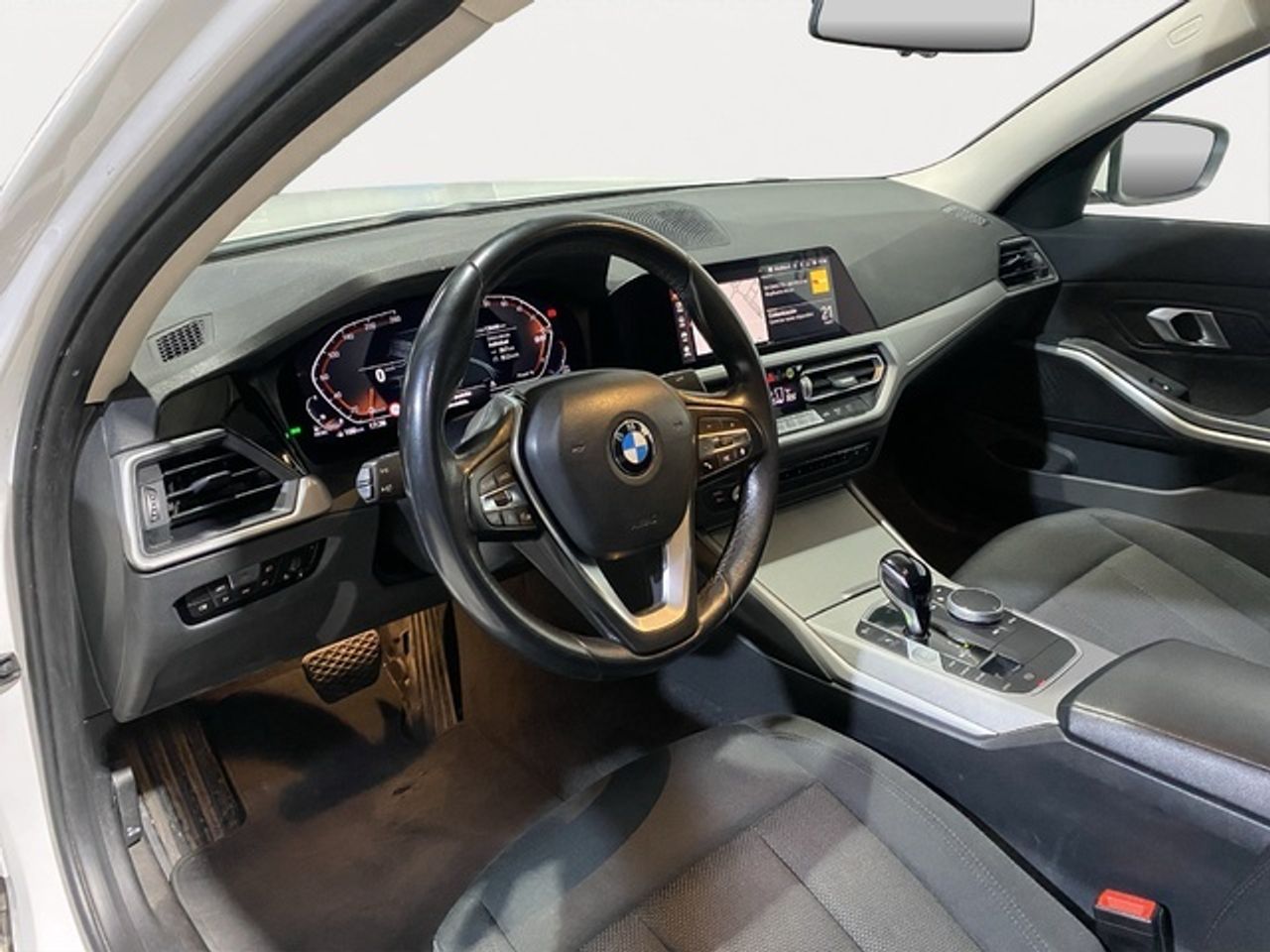 BMW Serie 3 320d 140 kw (190 cv)  2022 Diésel - Foto 13