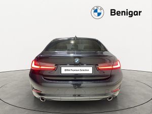 BMW Serie 3 320d 140 kw (190 cv)  2022 Diésel - Foto 9