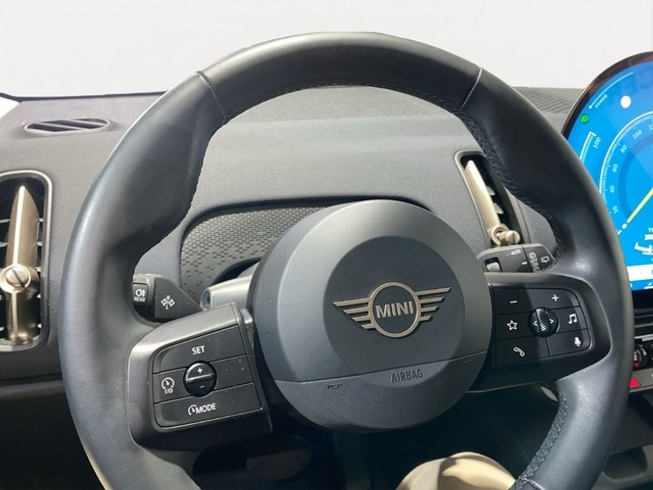 MINI Countryman d 120 kw (163 cv)  2024 Diésel - Foto 14