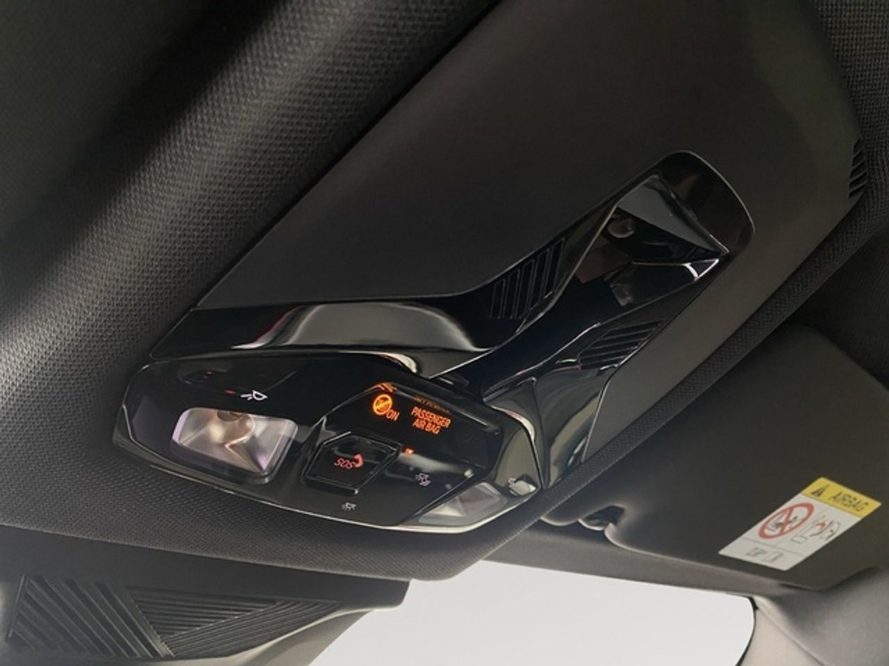 BMW iX2 xdrive30 230 kw (313 cv)  2025 Eléctrico - Foto 16