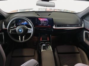 BMW iX2 xdrive30 230 kw (313 cv)  2025 Eléctrico - Foto 13