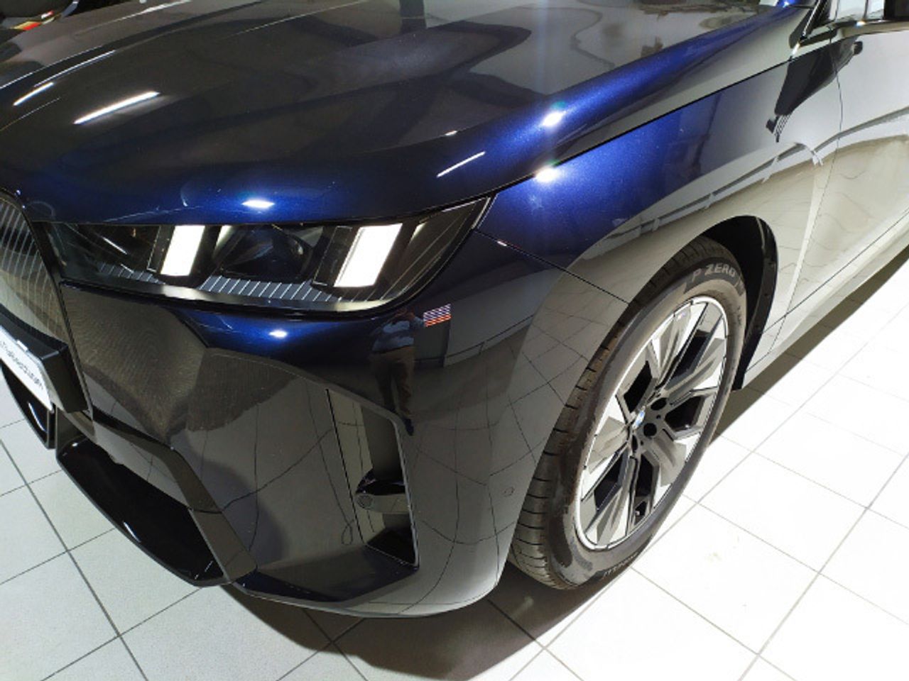 BMW iX xdrive45 300 kw (408 cv)  2025 Eléctrico - Foto 7