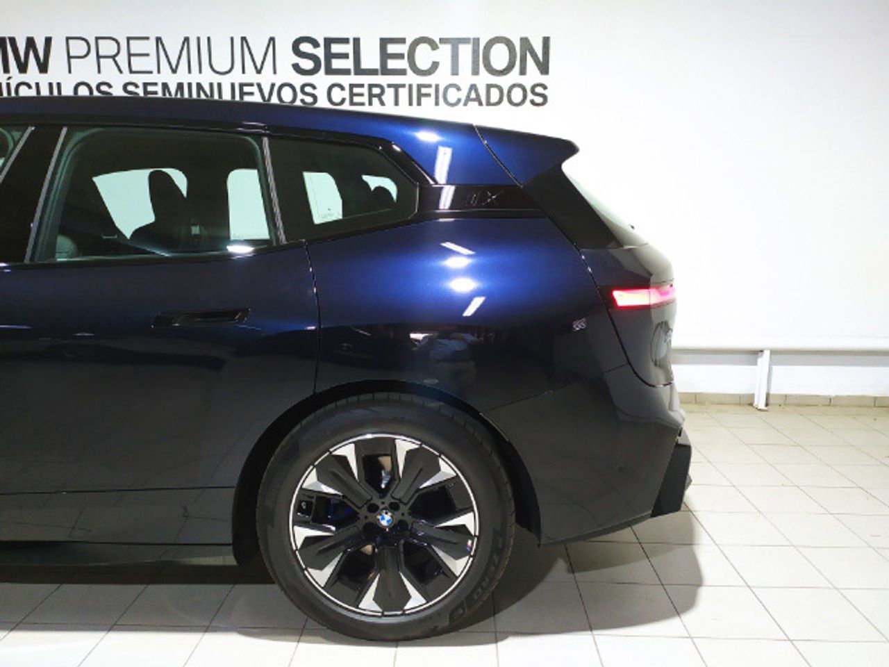 BMW iX xdrive45 300 kw (408 cv)  2025 Eléctrico - Foto 15