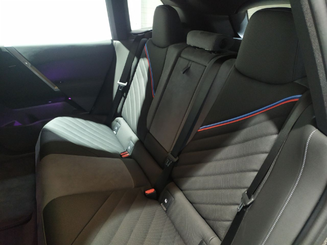 BMW iX xdrive45 300 kw (408 cv)  2025 Eléctrico - Foto 10