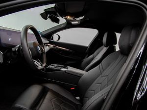 BMW i5 xdrive40 290 kw (394 cv)  2025 Eléctrico - Foto 27