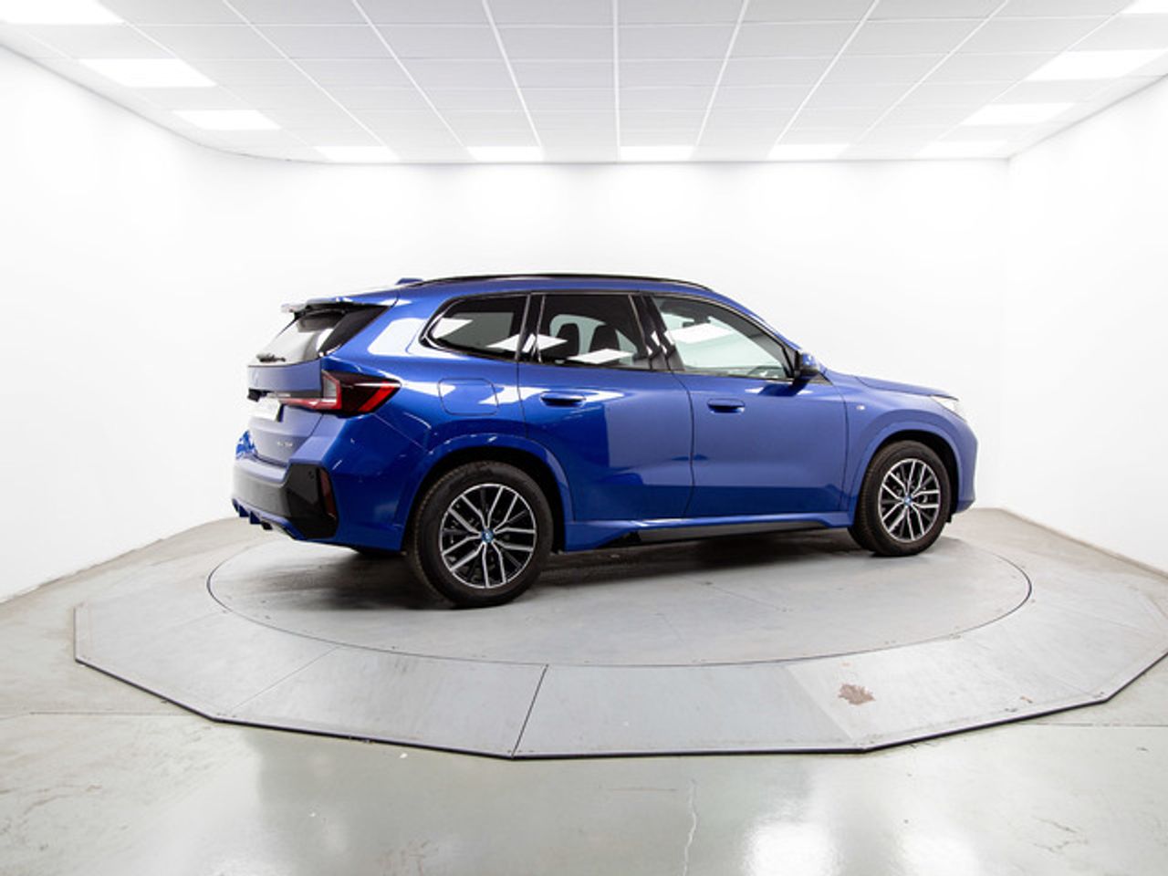 BMW X1 xdrive25e 180 kw (245 cv)  2025 Híbrido (Gasolina) - Foto 12