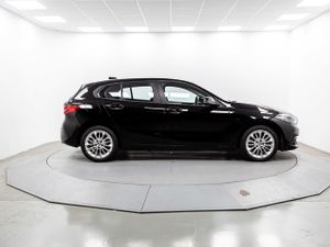 BMW Serie 1 118d business 110 kw (150 cv)  2022 Diésel - Foto 23