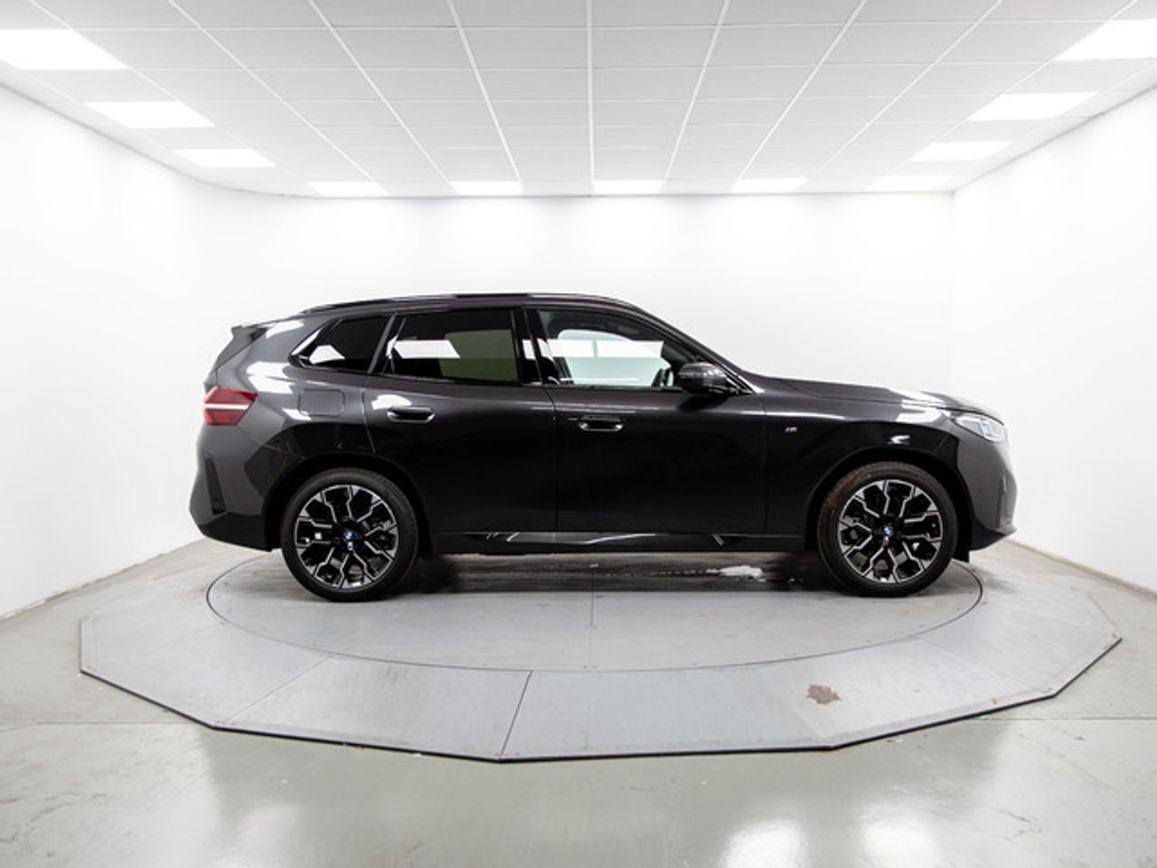 BMW X3 xdrive30e 220 kw (299 cv)  2026 Híbrido (Gasolina) - Foto 13